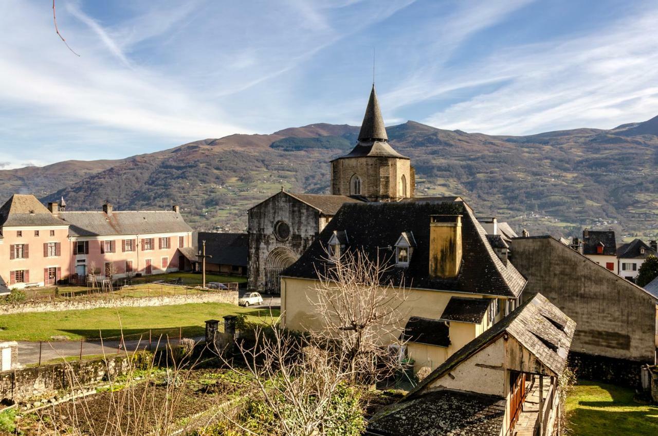 Pyrenees Cycling Lodge Saint-Savin  Exterior foto